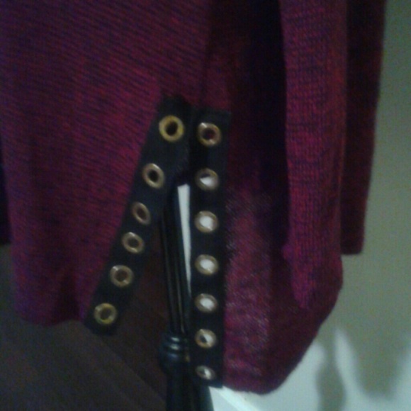 Burgundy Sweater - Picture 3 of 8